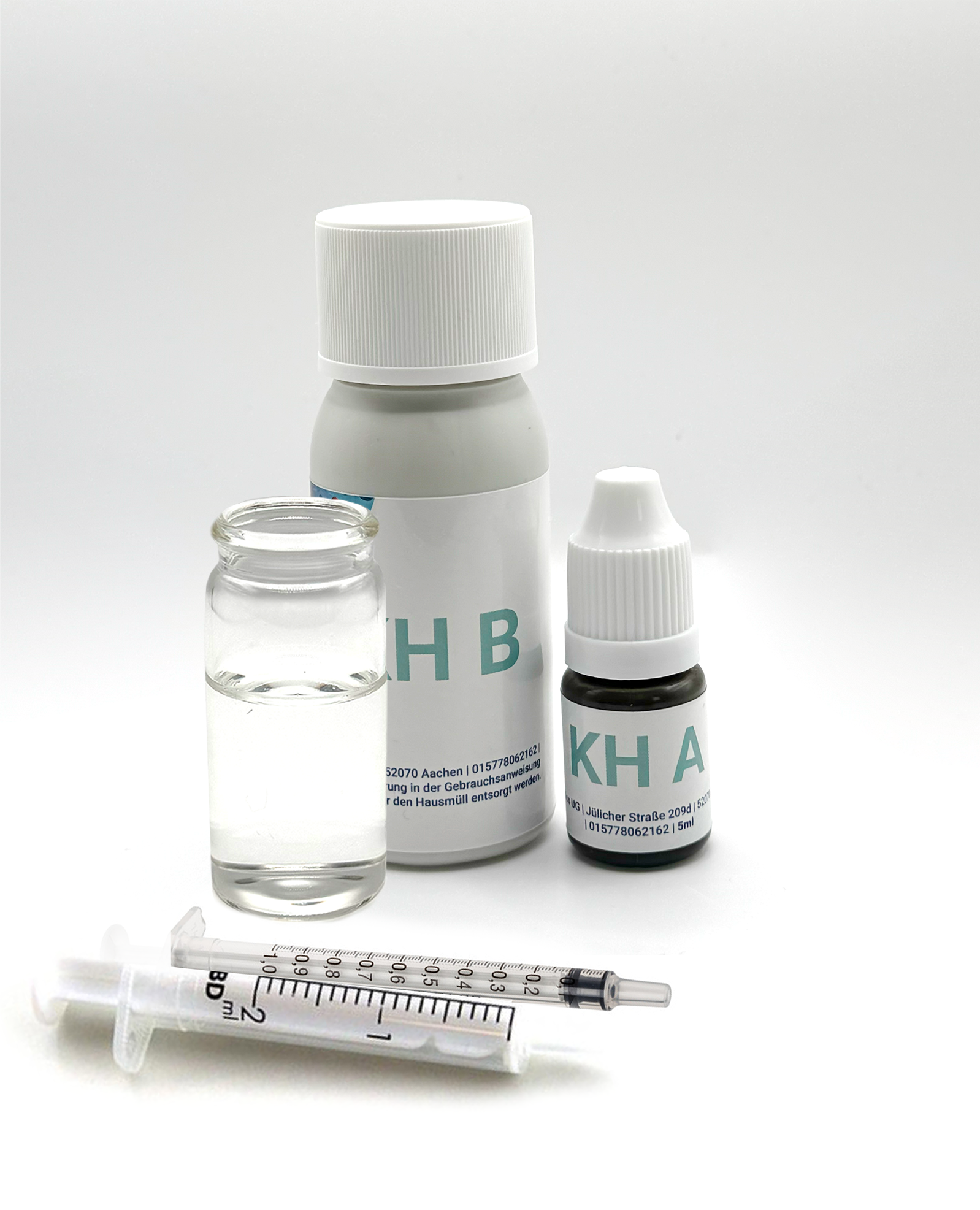 KH-A und KH-B Flaschen des Test Kits Korallenwächter zur Bestimmung von KH im Meerwasser