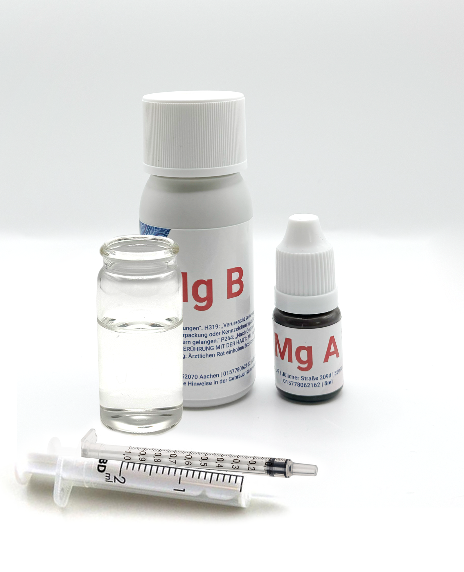 Mg A und Mg B Flasche des Wassertests von den Korallenwächtern zur Bestimmung der Kalziumkonzentration in Meerwasser.